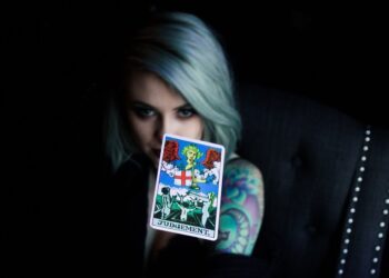 Štefan Šimko: Alica v krajine